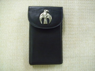 Szkíta sólyom veretes bőr mobiltelefon tok