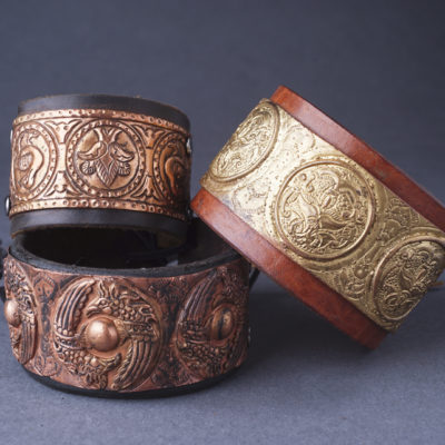 Réz és bőr karperec