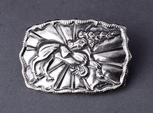 Szarvasos övcsat