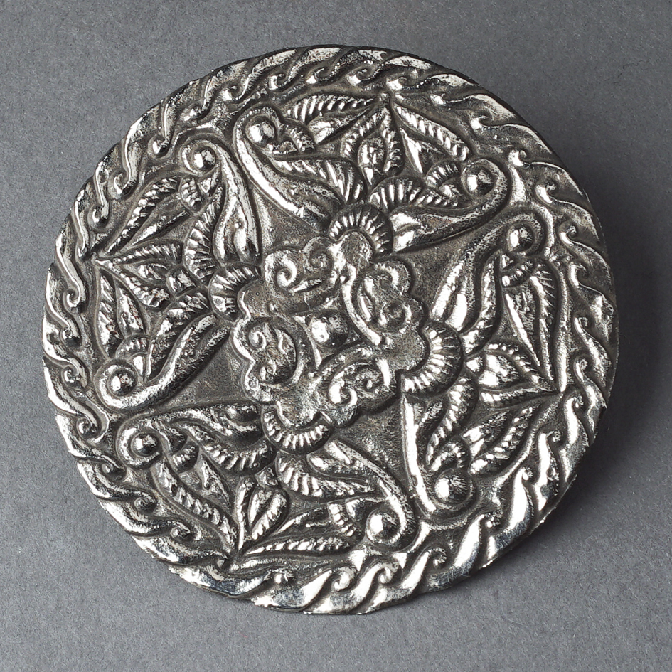 Tiszadobi hajfonatkorong, ezüstözött