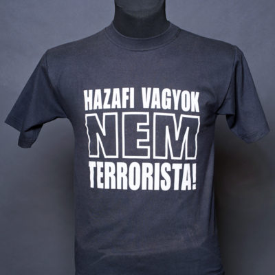 Hazafi vagyok, nem terrorista póló